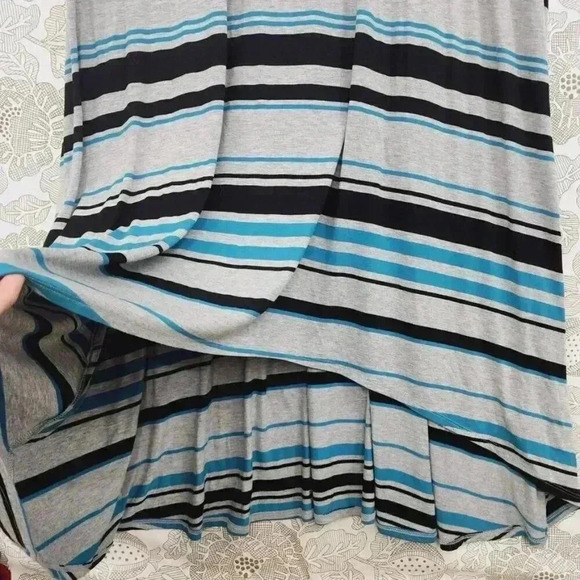 Lane Bryant Womens Striped Cold Shoulder Maxi Dress 14/16 Cuto out Sleeveless - Picture 6 of 9